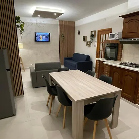 House On The Sea * Mascali